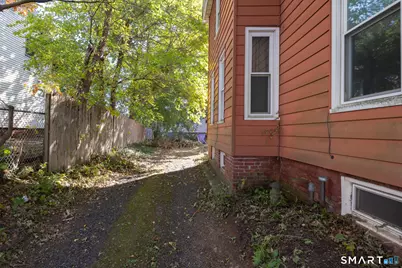 44 Fourth Street, Meriden, CT 06451 - Photo 25