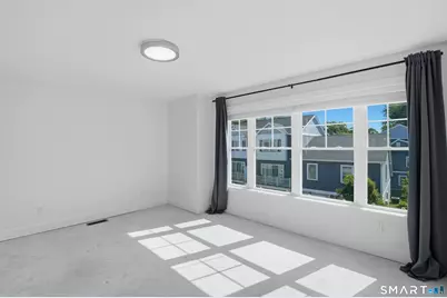301 Harbour Close Close #102, New Haven, CT 06405 - Photo 17