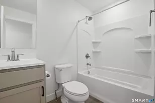 301 Harbour Close Close, New Haven, CT 06405 - Photo 23