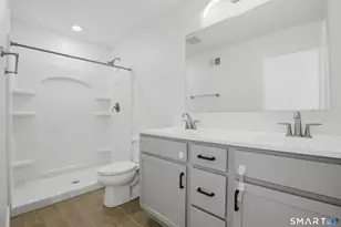 301 Harbour Close Close, New Haven, CT 06405 - Photo 21