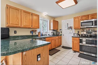 587 High Street Ext, Thomaston, CT 06787 - Photo 5