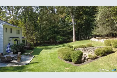 8 Glen Lane, Weston, CT 06883 - Photo 11