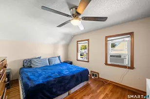 17 Pearl St, Windsor Locks, CT 06096 - Photo 19