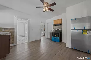 39 Hoffman St, Torrington, CT 06790 - Photo 3