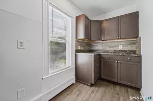 39 Hoffman St, Torrington, CT 06790 - Photo 7