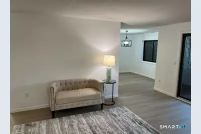 166 Old Brookfield Road #20B2, Danbury, CT 06811 - Photo 3