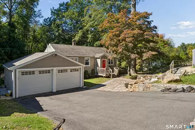 18 Southgate Road, Trumbull, CT 06611 - Photo 1