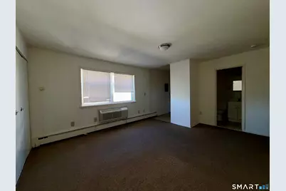 155 Wayne Street #18, Bridgeport, CT 06606 - Photo 3