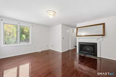 13 Dutton Place Way #13, Glastonbury, CT 06033 - Photo 3
