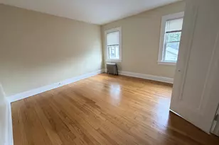 540 Clinton Ave, Bridgeport, CT 06605 - Photo 9