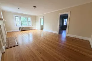 540 Clinton Ave, Bridgeport, CT 06605 - Photo 5