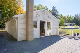 1213 Yale Ave, Wallingford, CT 06492 - Photo 15