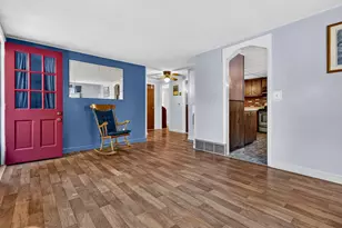 210 Iron St, Ledyard, CT 06339 - Photo 7