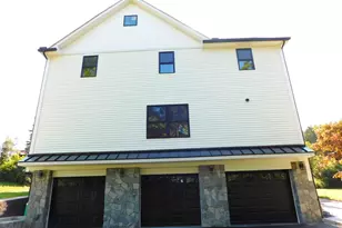 60 Mohegan Rd, Shelton, CT 06484 - Photo 25