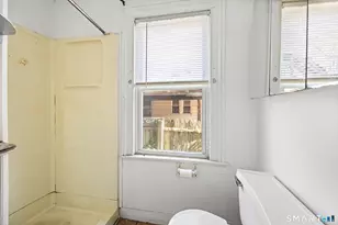 113 Court St, West Haven, CT 06516 - Photo 11