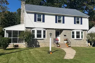 66 Hickory Rd, Naugatuck, CT 06770 - Photo 1