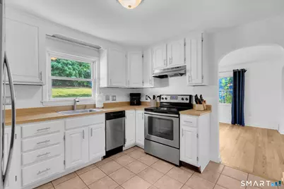 23 Oldroyd Street, Milford, CT 06461 - Photo 13