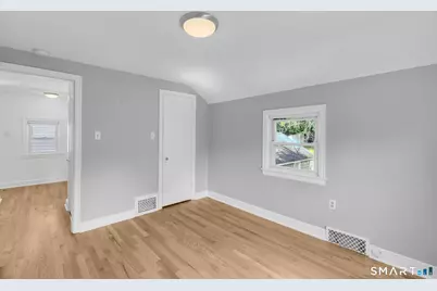 23 Oldroyd Street, Milford, CT 06461 - Photo 21