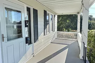 106 Myrtle Ave, Ansonia, CT 06401 - Photo 3