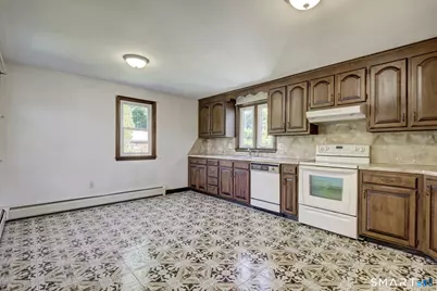 107 Patriot Lane, Newington, CT 06111 - Photo 19