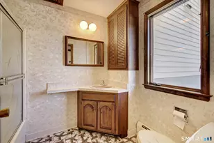 107 Patriot Ln, Newington, CT 06111 - Photo 15