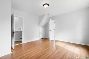 1065 Kossuth St, Bridgeport, CT 06608 - Photo 13