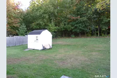 141 Sherbrook Street, Bristol, CT 06010 - Photo 33