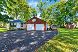 4 Stremlau Ave, Plainville, CT 06062 - Photo 3