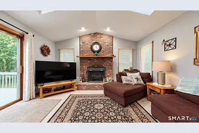 17 Pier Court, Milford, CT 06460 - Photo 3