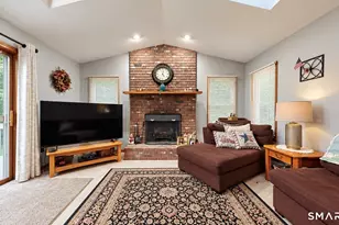 17 Pier Ct, Milford, CT 06460 - Photo 3