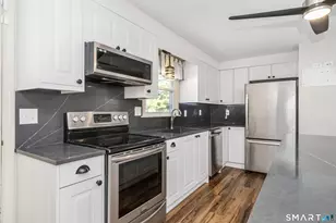 25 Kimberly Ln, East Hartford, CT 06108 - Photo 7