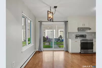 31 Betts Place #1, Norwalk, CT 06855 - Photo 3