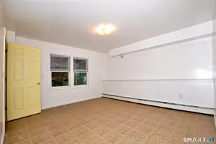 1681 Litchfield Turnpike, Woodbridge, CT 06525 - Photo 31