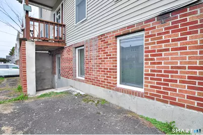 1681 Litchfield Turnpike #1, Woodbridge, CT 06525 - Photo 3
