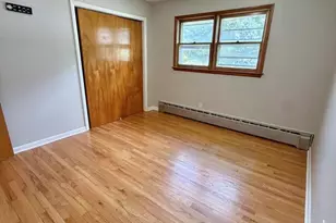 348 Oak St, Waterbury, CT 06705 - Photo 7