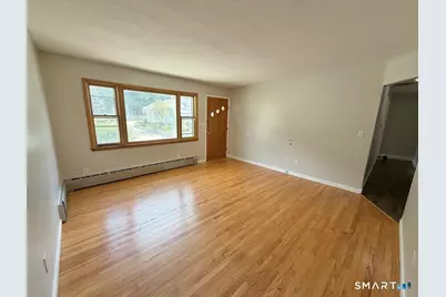 348 Oak Street, Waterbury, CT 06705 - Photo 3