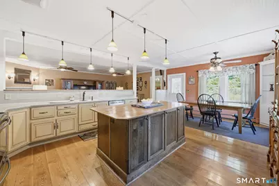 113 Spring Street, Manchester, CT 06040 - Photo 11