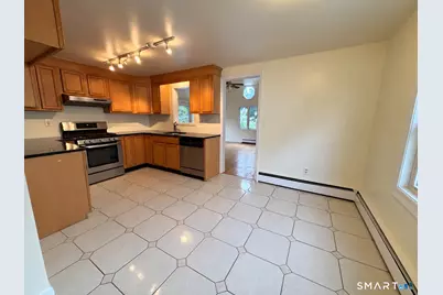 7 Fillow Street, Norwalk, CT 06850 - Photo 11