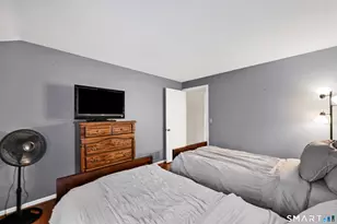 22 Metacomet Dr, Meriden, CT 06450 - Photo 19