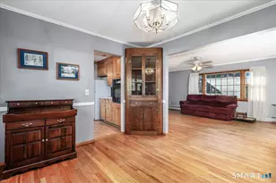 9 Kendall Terrace E, Danbury, CT 06811 - Photo 9