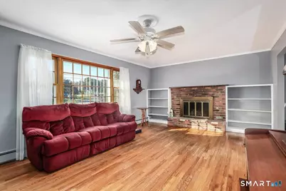9 Kendall Terrace East, Danbury, CT 06811 - Photo 5