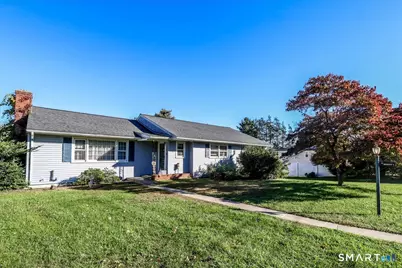 9 Kendall Terrace East, Danbury, CT 06811 - Photo 1