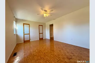 49 East Broadway #B, Milford, CT 06460 - Photo 9