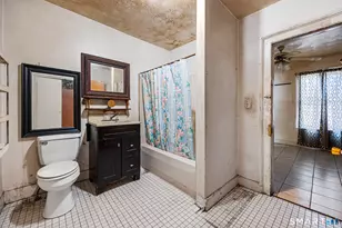 114 Court St, West Haven, CT 06516 - Photo 11