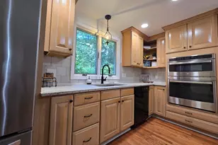 200 Forest Ridge Rd, Waterbury, CT 06708 - Photo 7