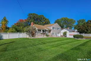 43 Hang Dog Ln, Wethersfield, CT 06109 - Photo 3
