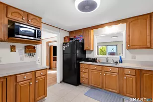 43 Hang Dog Ln, Wethersfield, CT 06109 - Photo 19