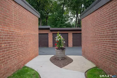 20 Outlook Avenue #308, West Hartford, CT 06119 - Photo 29