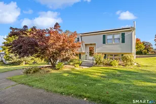 7 Red Fox Ln, Meriden, CT 06451 - Photo 1