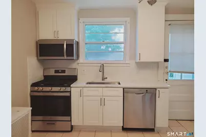 181 Strawberry Hill Avenue #1, Stamford, CT 06902 - Photo 3